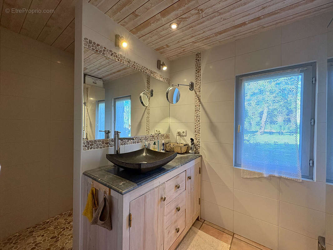 Maison à RION-DES-LANDES