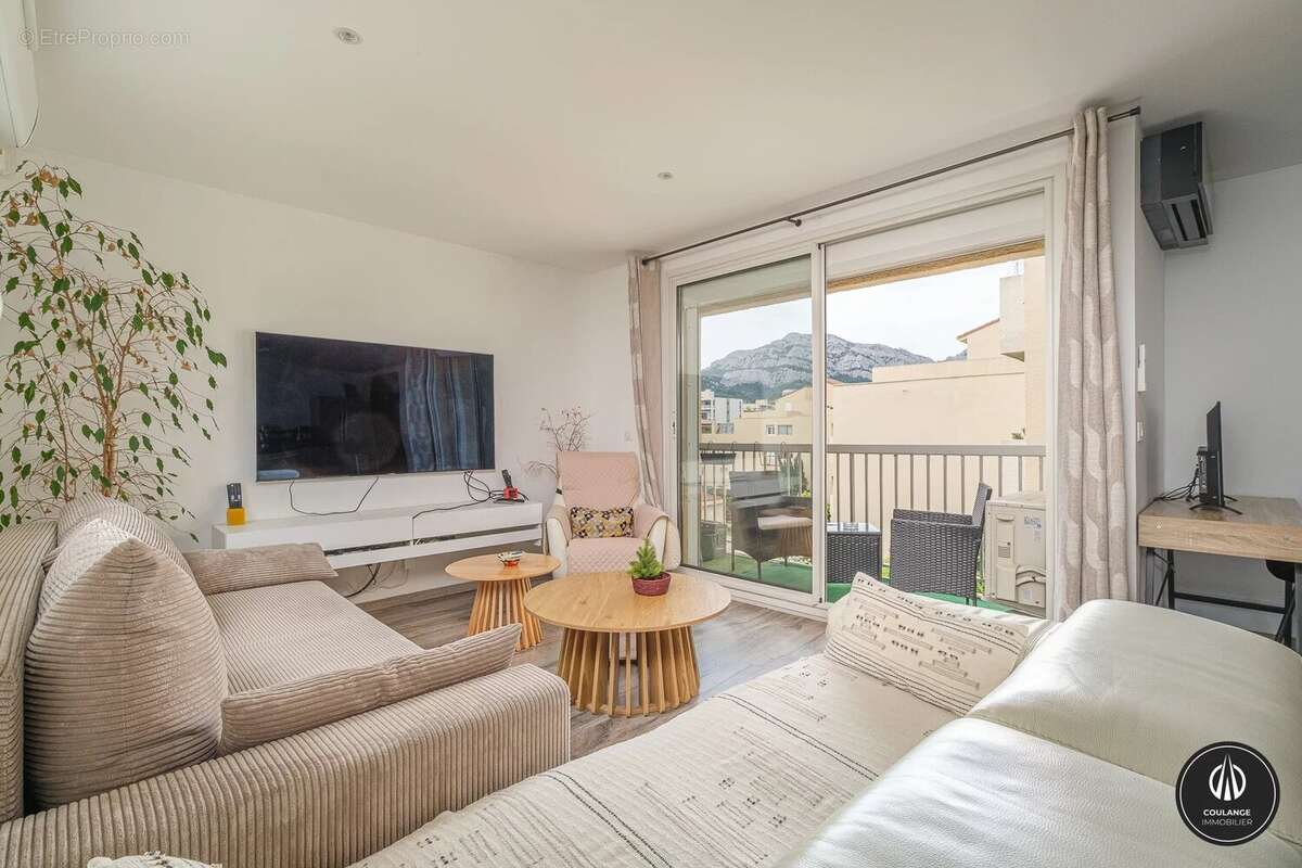 Appartement à MARSEILLE-8E