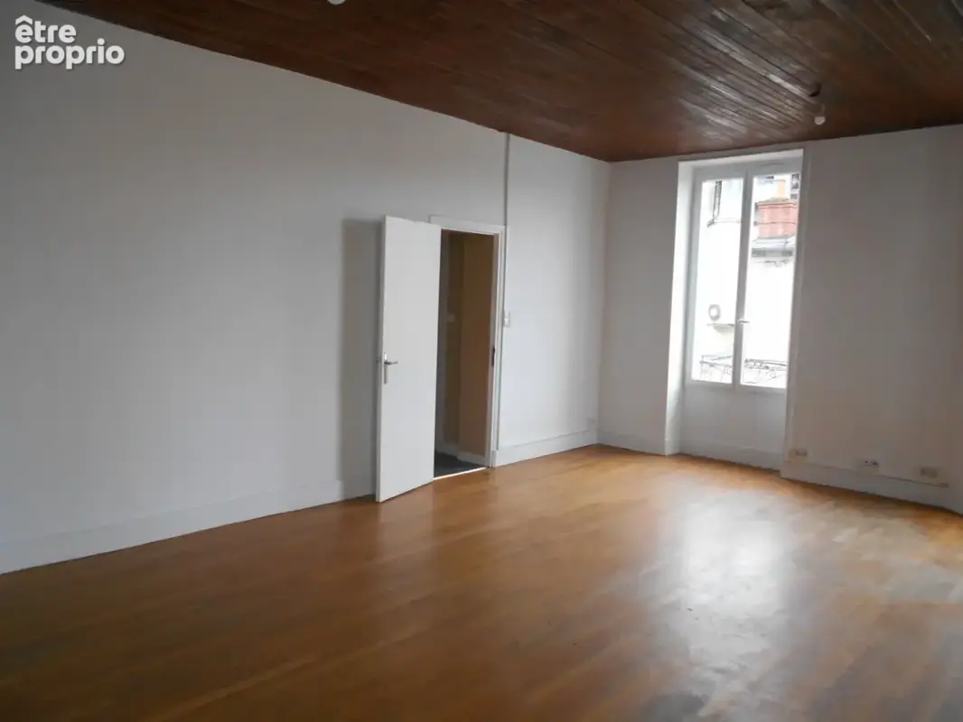 Immeuble de rapport - centre ville de Vierzon - photo 8