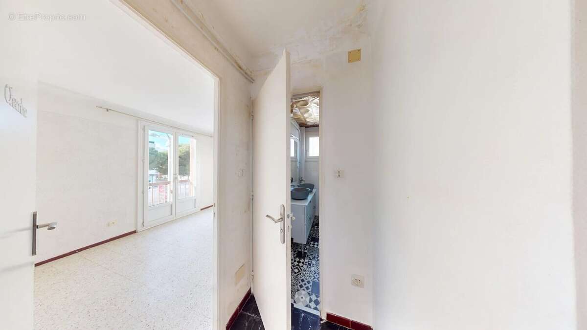 Appartement à PORT-DE-BOUC