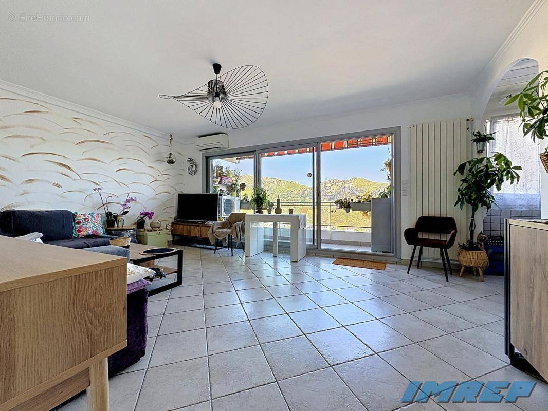 Appartement à MARSEILLE-10E