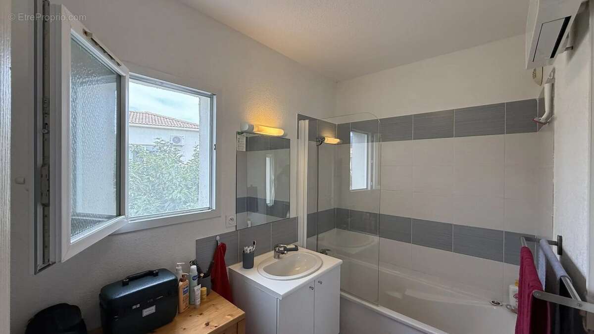 Appartement bord de mer Type 2 - photo 12