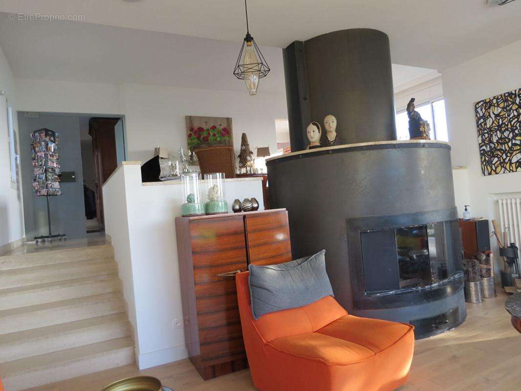 Maison à FONTENAY-LE-COMTE