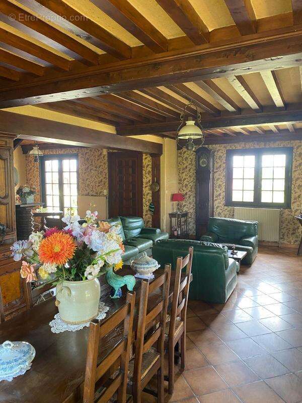 Maison à REPLONGES