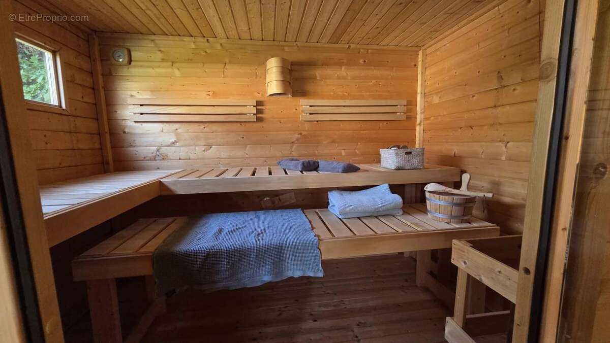 Maison à CHENS-SUR-LEMAN