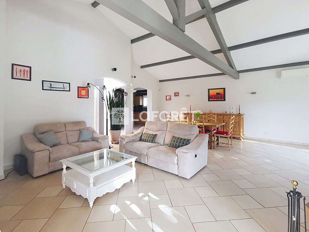 Maison à SAINTE-EUPHEMIE