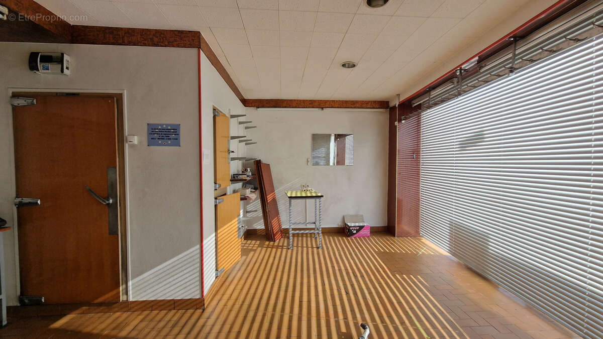 Autre à COULOMBIERS