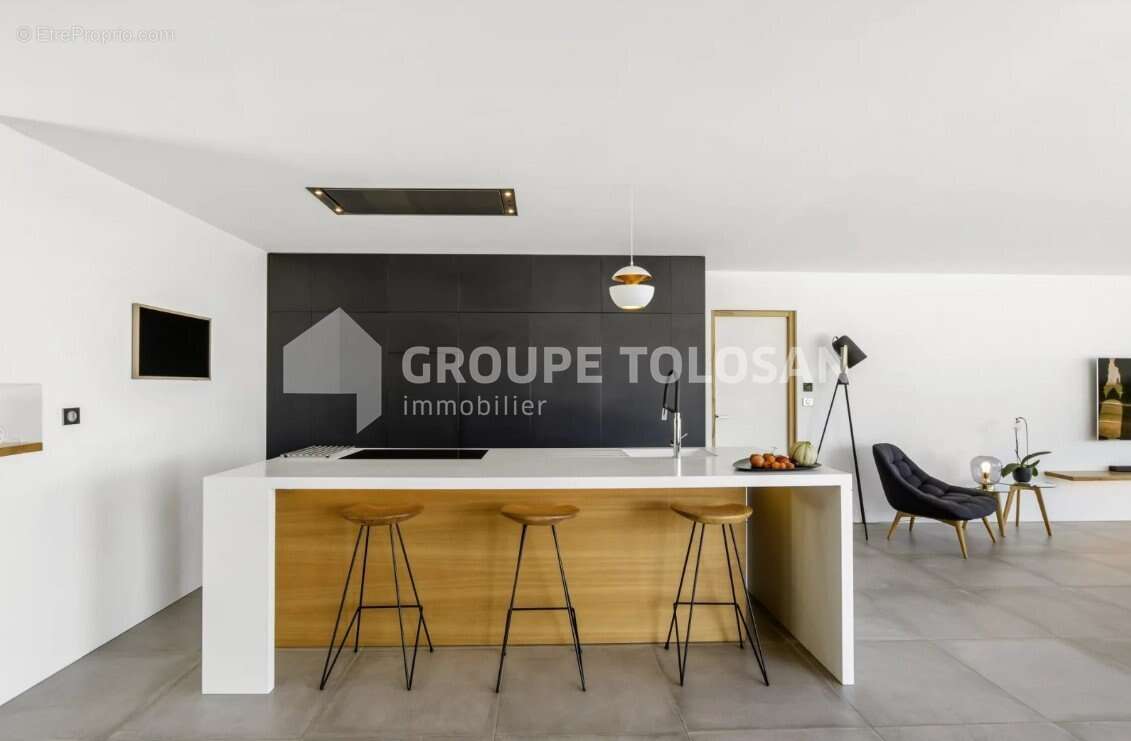 Maison à VERFEIL