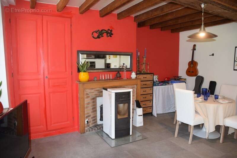 Maison à AIX-EN-OTHE