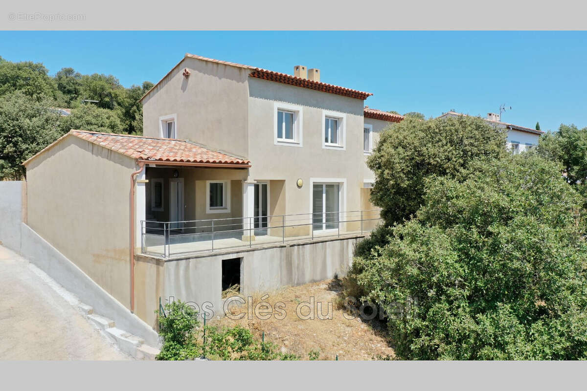Maison 81 m² à Flassans-Sur-Issole  - photo 2