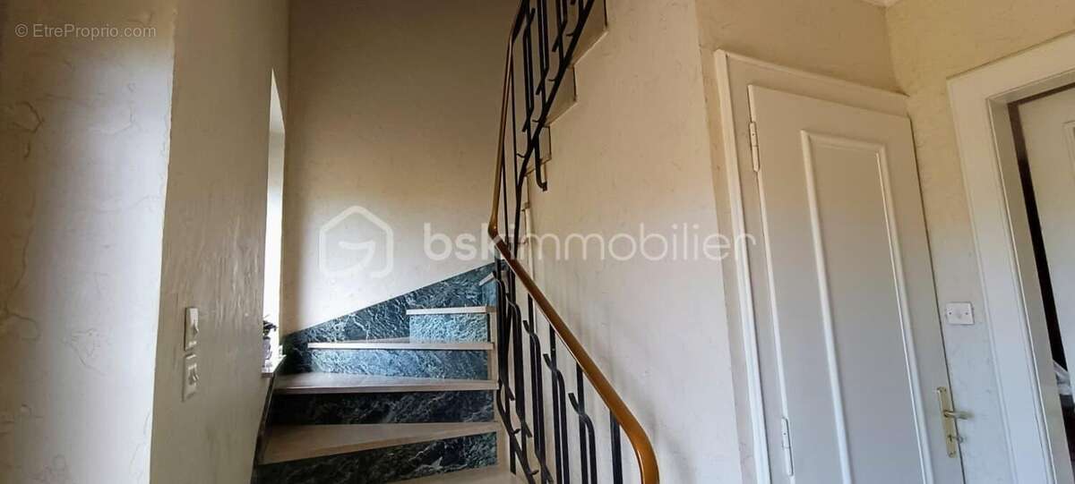 Maison à MORHANGE