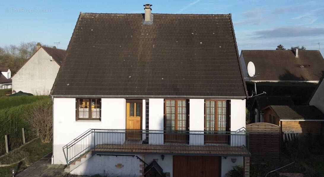 Maison à BREUIL-LE-VERT