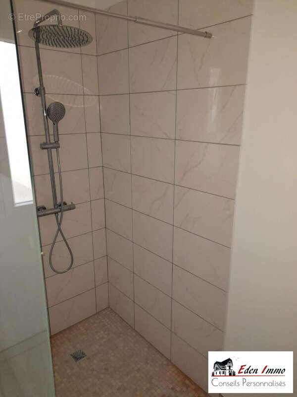 Maison à CHAMPNIERS