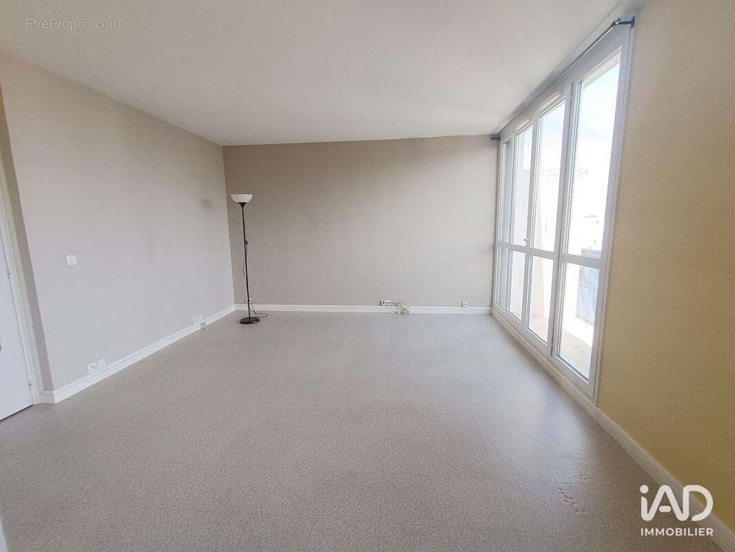 Photo 3 - Appartement à SAINT-MICHEL-SUR-ORGE