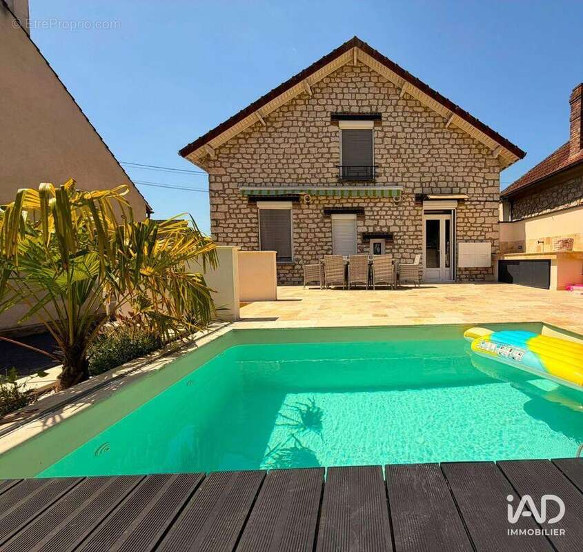 Maison 91 m² à Nemours  - photo 2
