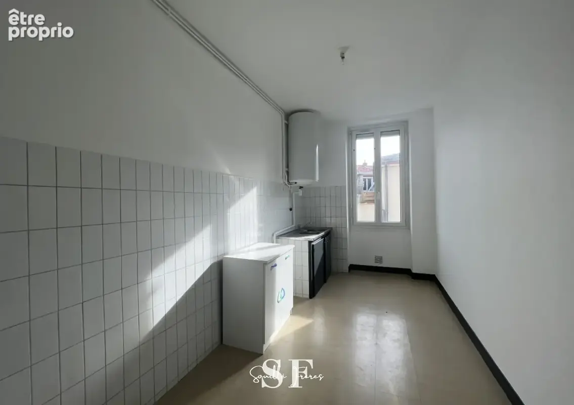 Agen centre - immeuble de 5 appartements loues et deux garages loues - photo 10