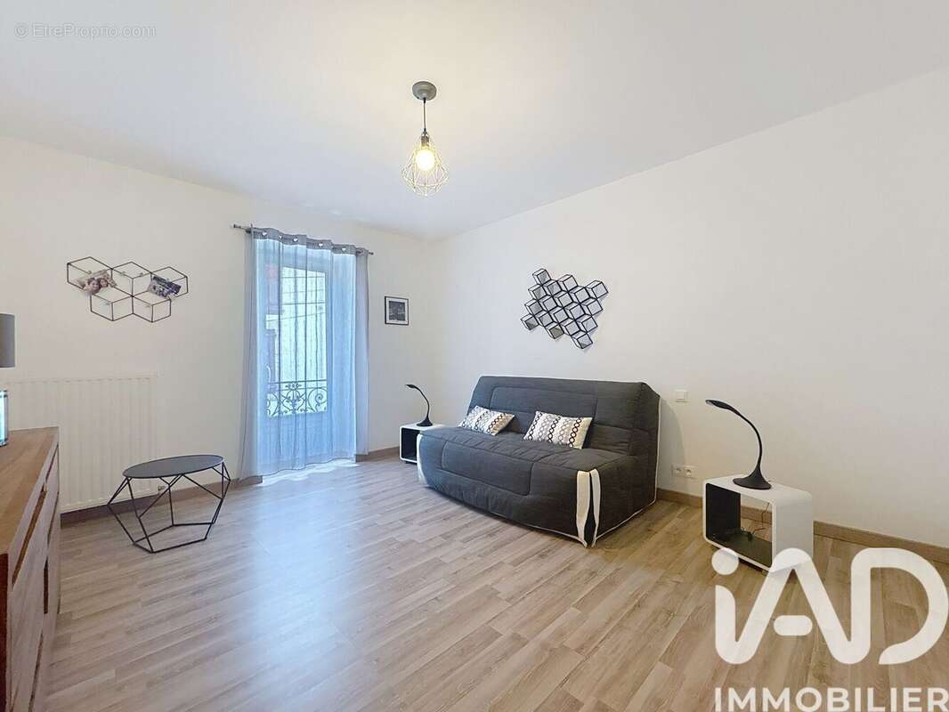 Photo 7 - Maison à NISSAN-LEZ-ENSERUNE