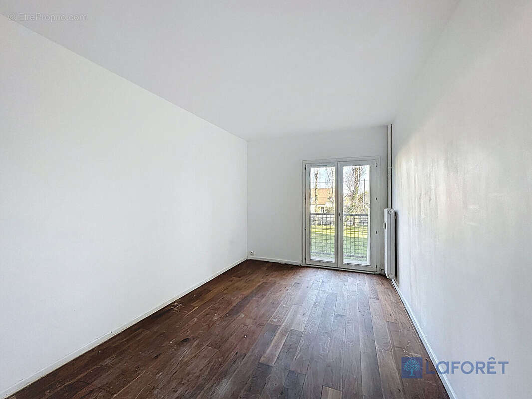 Appartement à SAINT-GERMAIN-LES-ARPAJON