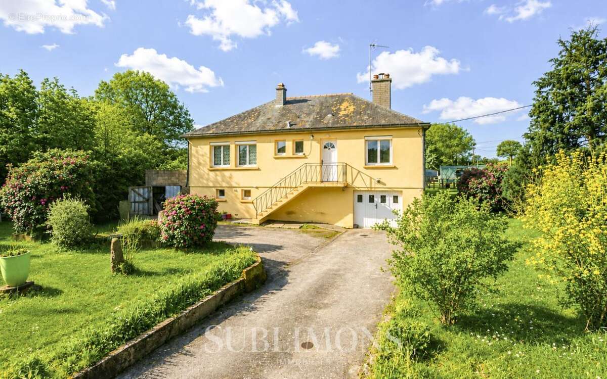 Maison à NIVILLAC