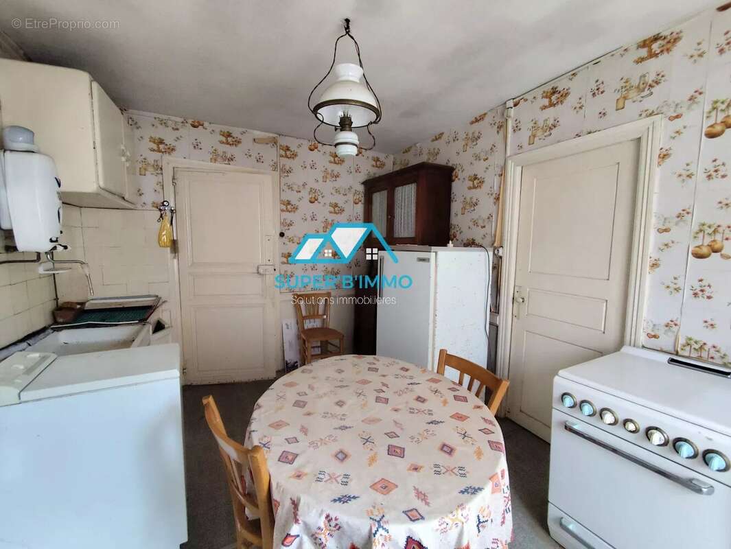 Maison à MONISTROL-D&#039;ALLIER