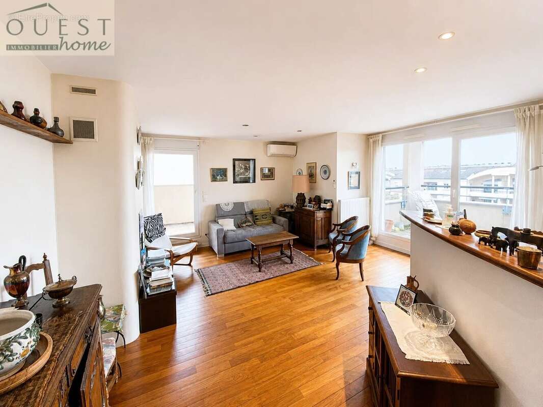 Appartement à CRAPONNE