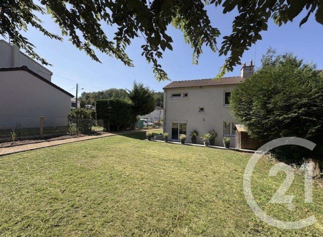 Maison 84 m² à Verneuil-En-Halatte  - photo 11