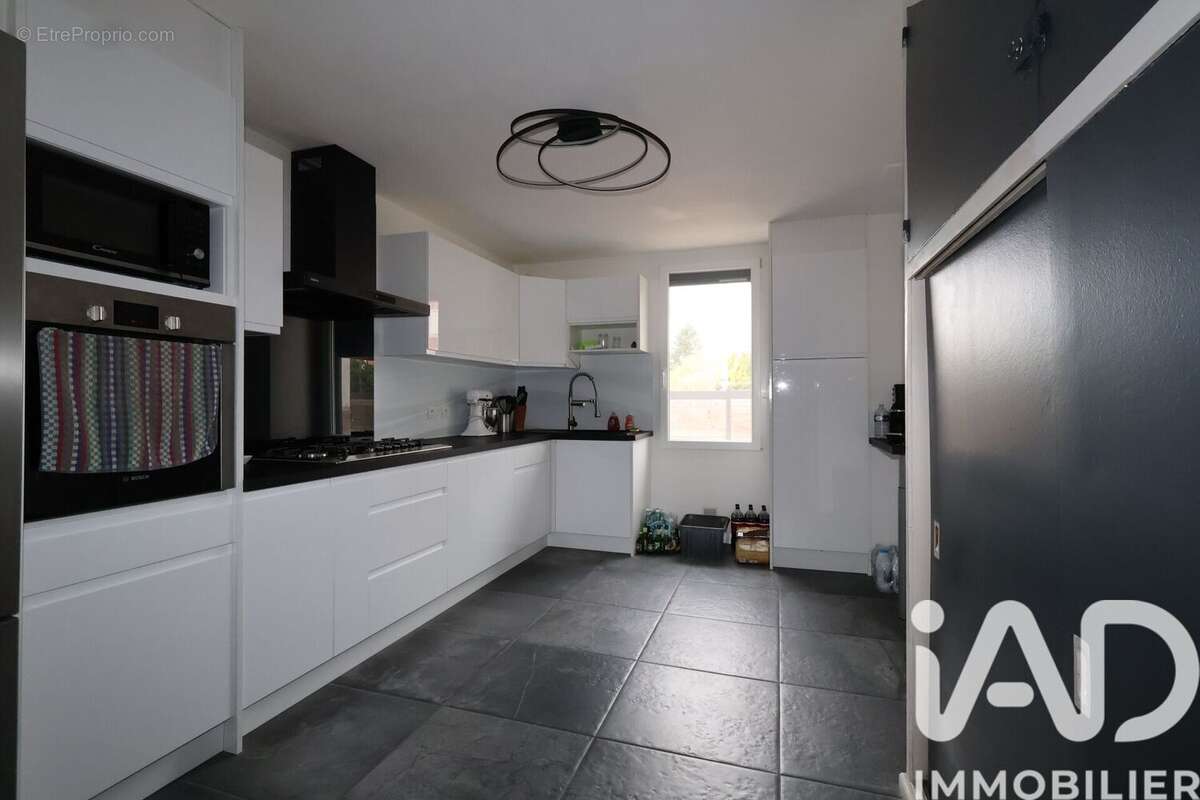 Photo 5 - Maison à SAINT-YORRE