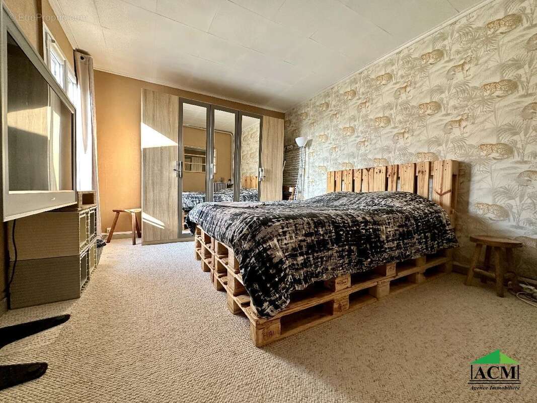 Appartement à MERY-SUR-OISE