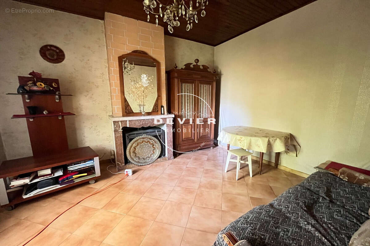 Maison à NIMES