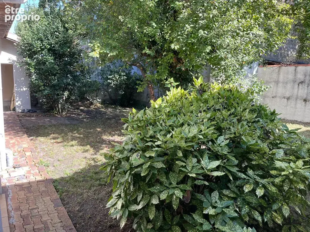 Immeuble de rapport avec 13 appartements loués meublés sur TALENCE. Rapport net 77616 euros - photo 18