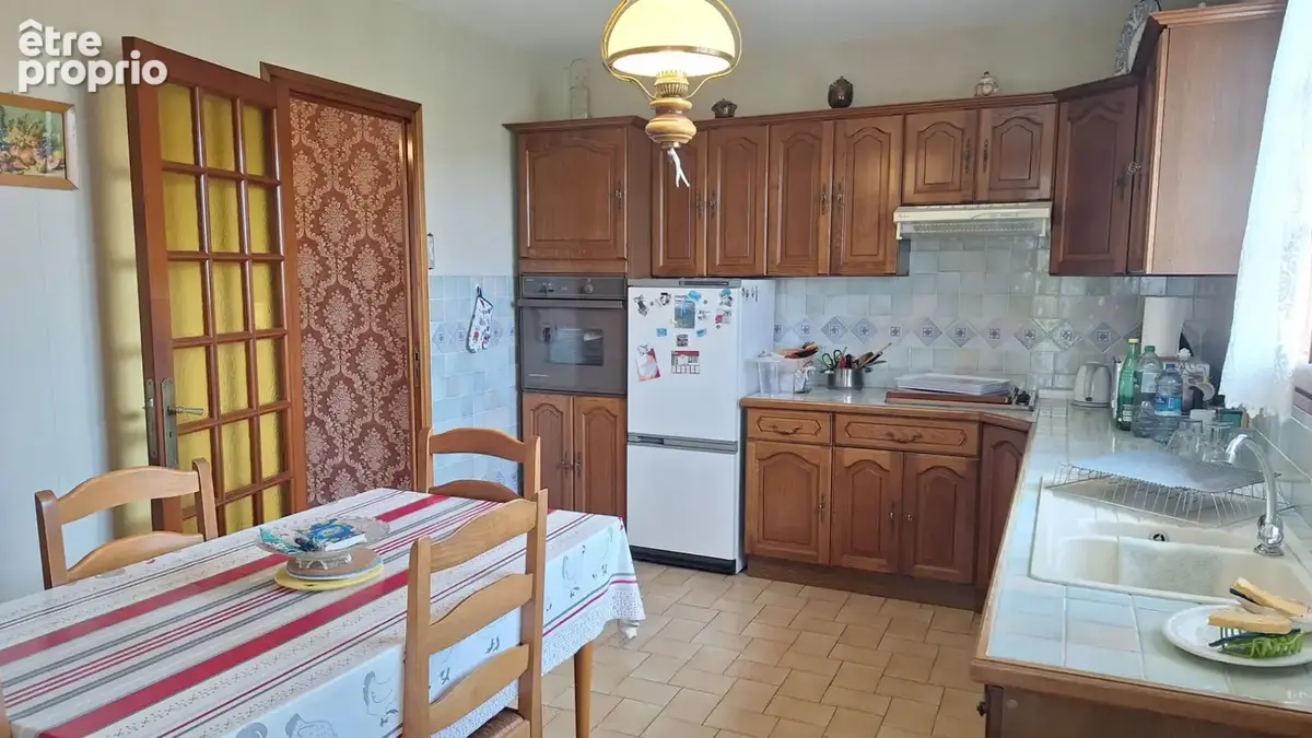 Maison Cournon D Auvergne 6 pièce(s) 146 m2 - photo 8