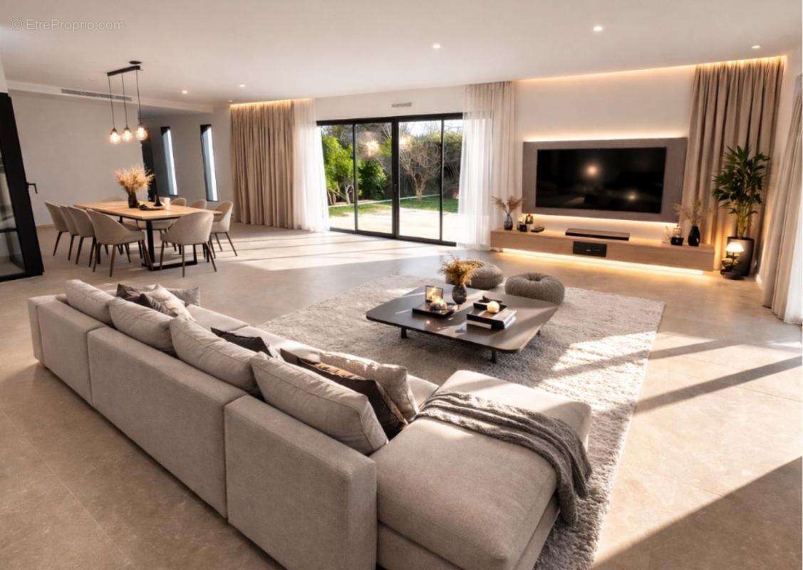 MOUGINS INTERNATIONAL : Villa Neuve avec Ascenseur en Domaine Privé - photo 4