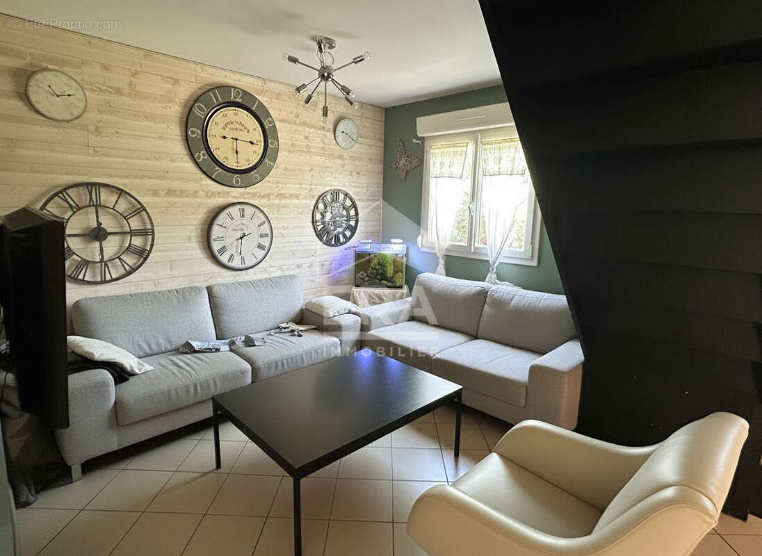 Maison à ESTREELLES