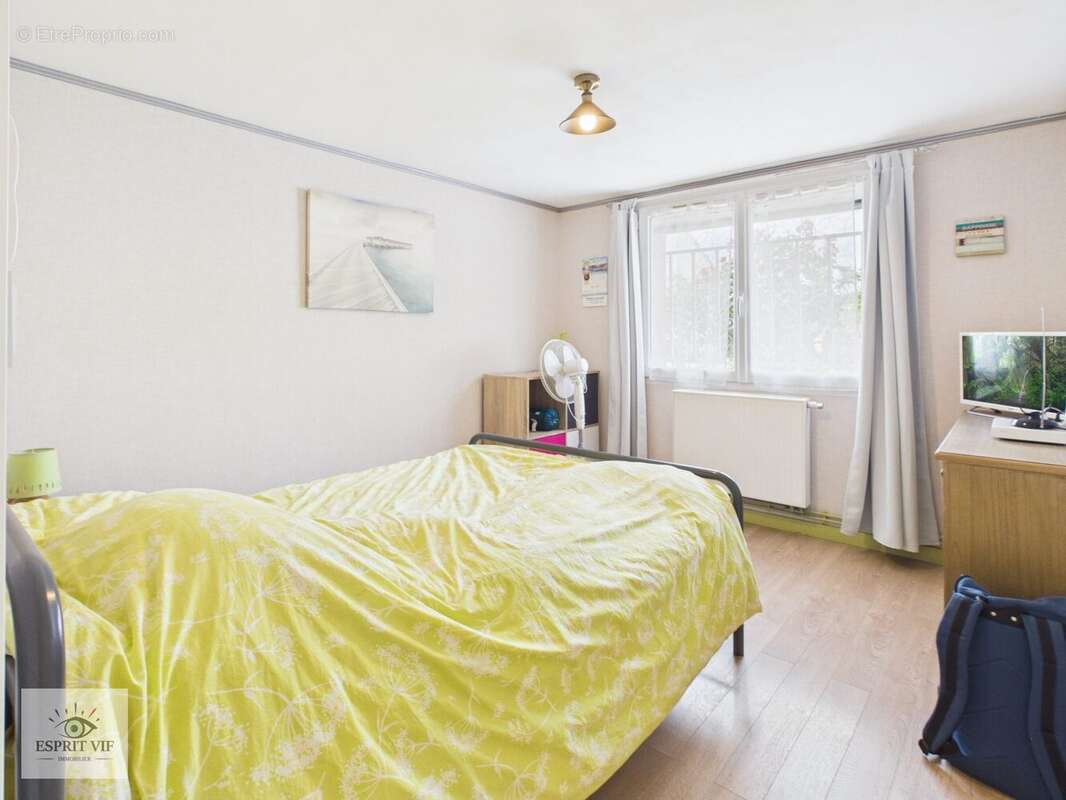 Maison 143 m² à Seichamps  - photo 5