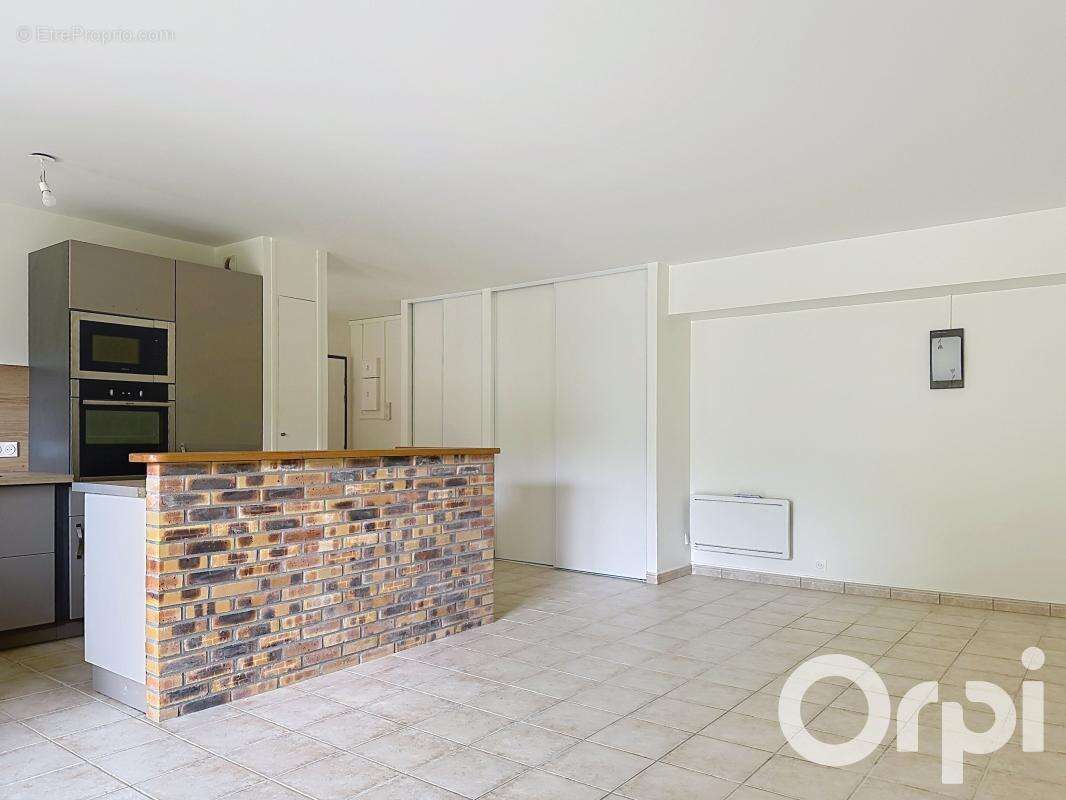 Appartement à LONGJUMEAU