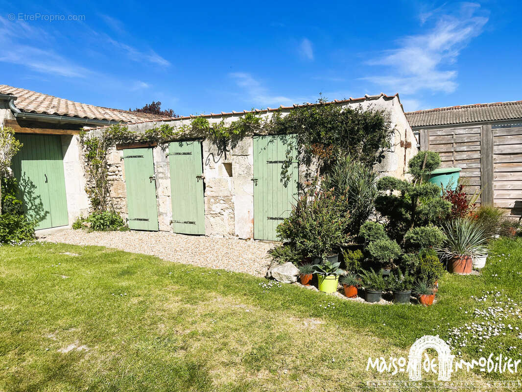 Maison à BARZAN