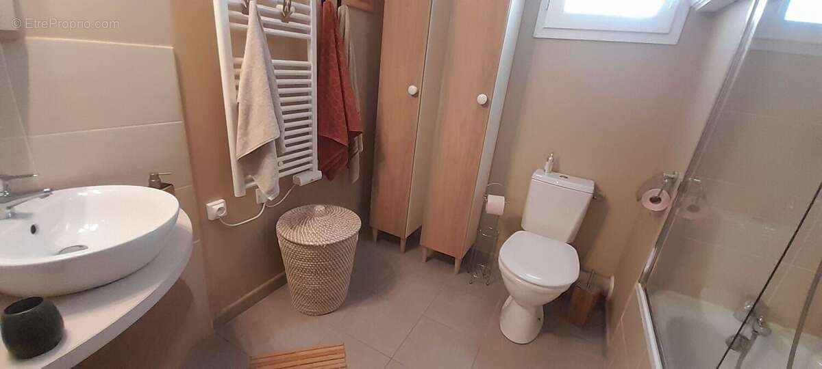 Appartement à LA LONDE-LES-MAURES