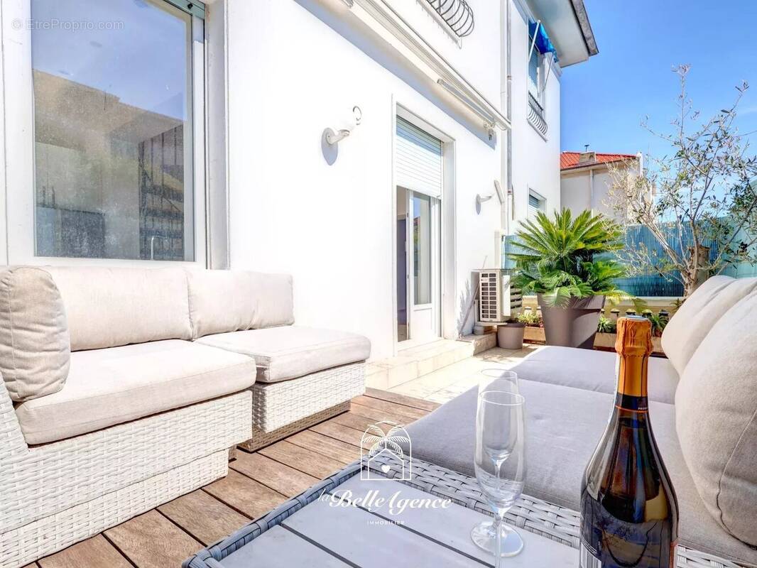 Appartement à NICE