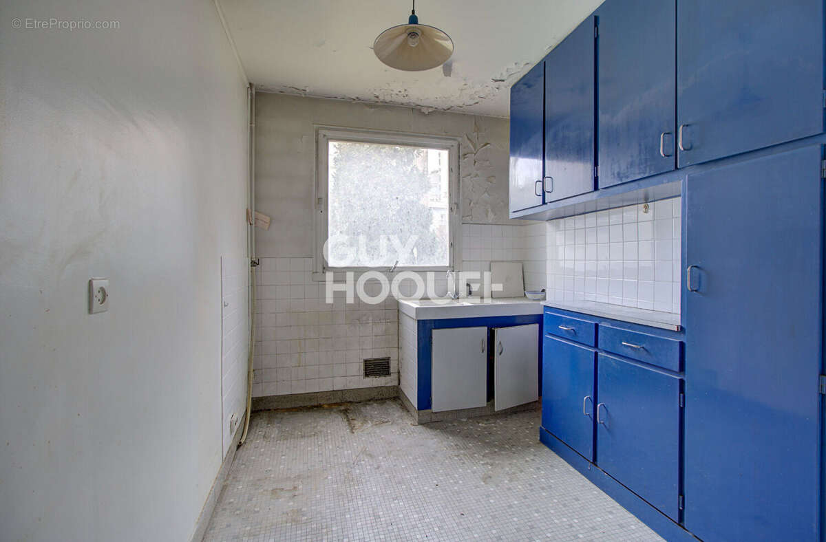 Appartement à PARIS-20E