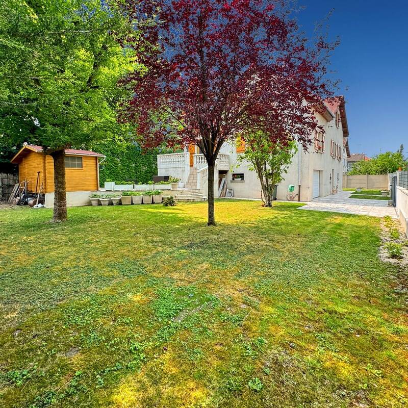 Maison à BRY-SUR-MARNE