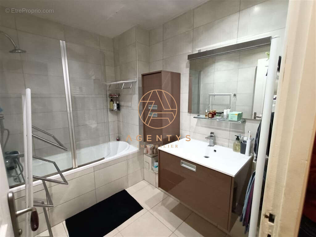 Appartement à CHAMPIGNY-SUR-MARNE