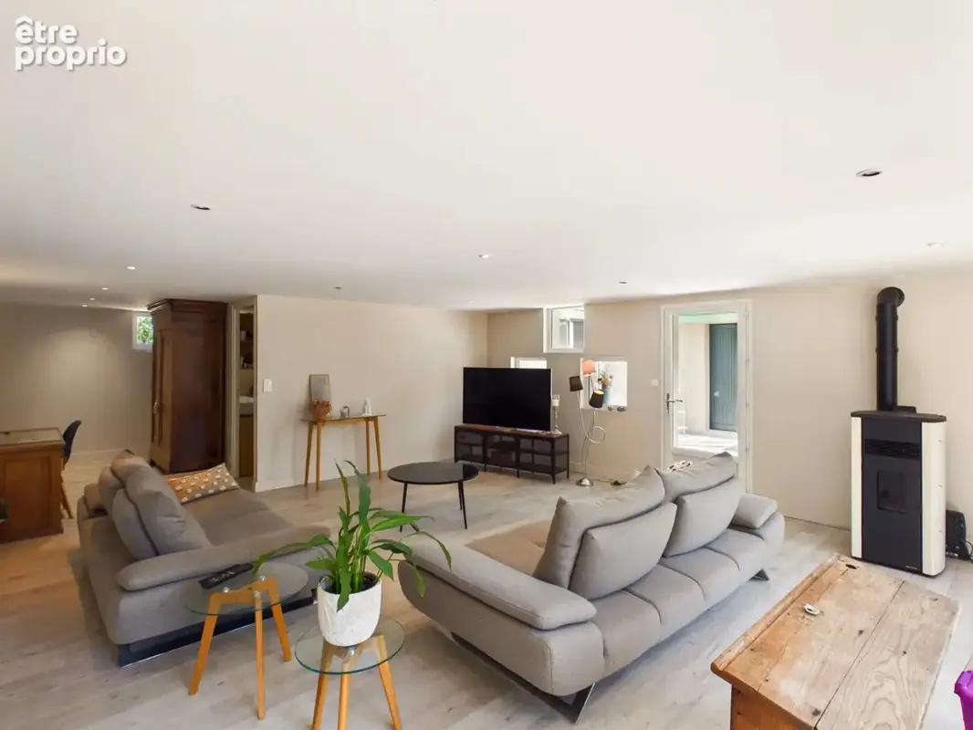 Villa d'architecte située en périphérie de Thiviers - photo 6