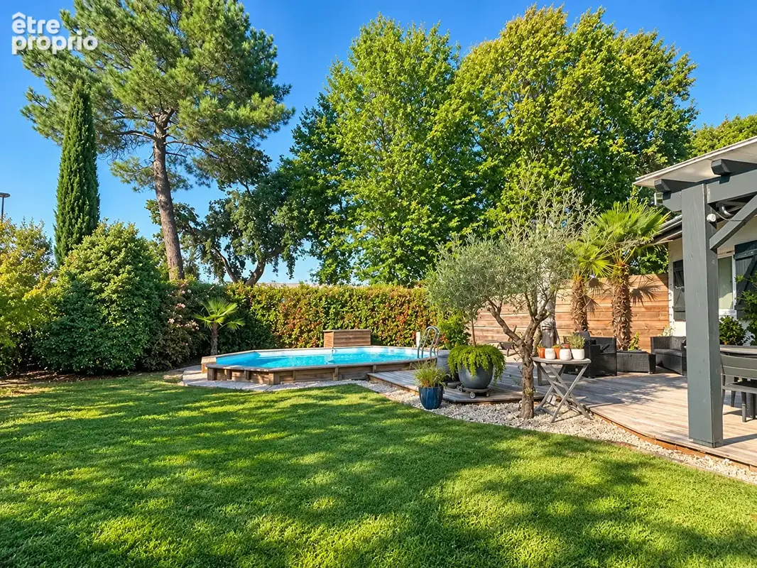 Hangar 365m² + Maison Tosse 3 pièce 138m² +Appartement T2 - photo 4