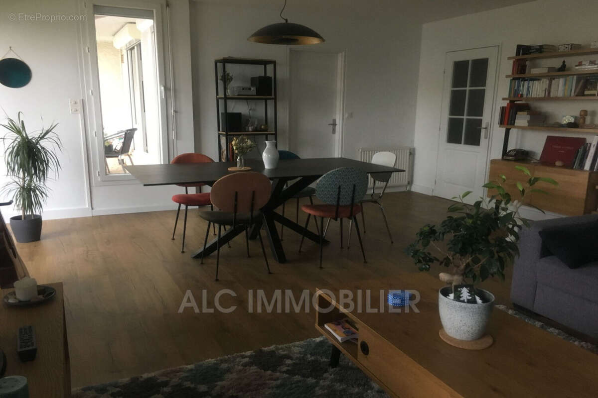 Appartement à CHANTEPIE