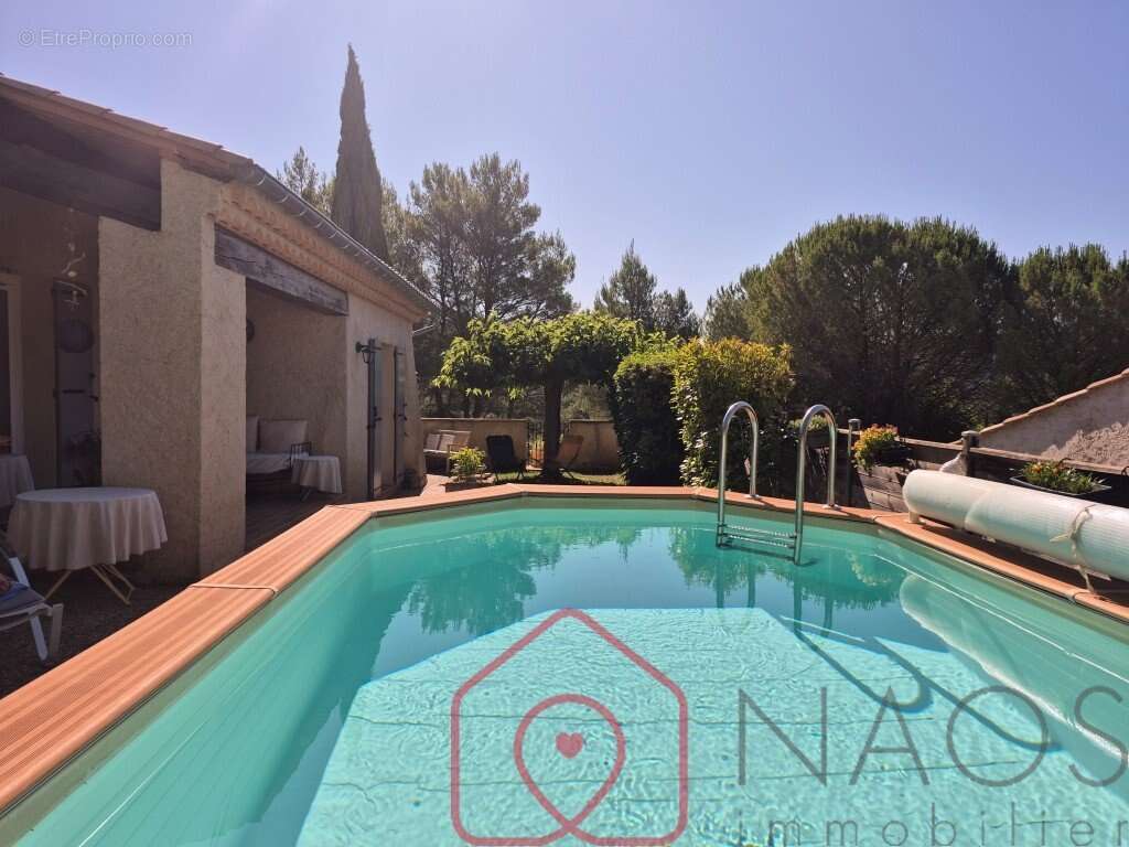 Maison à GREOUX-LES-BAINS