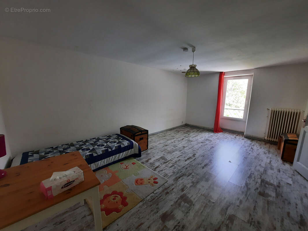 Maison à SAINT-FELIX-DE-FONCAUDE