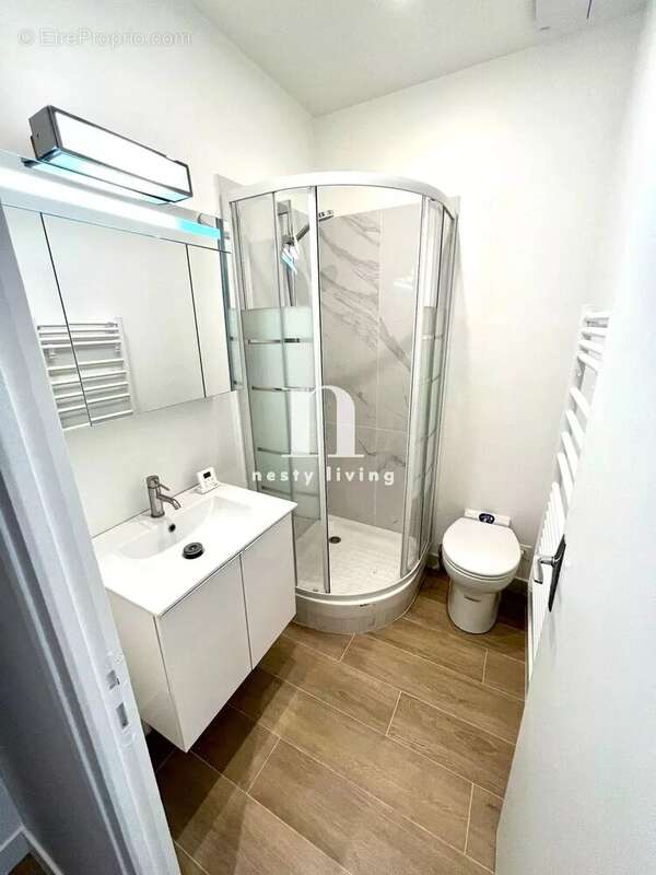 Appartement à PARIS-7E