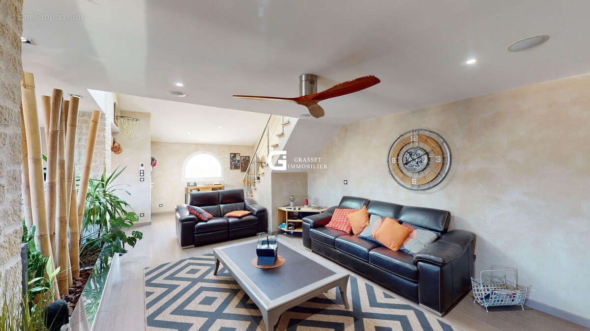 Appartement à OYONNAX