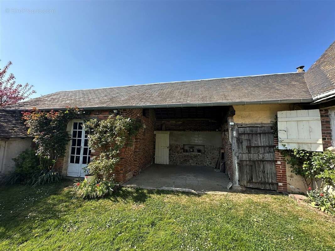 Maison à SAINT-ANGE-ET-TORCAY