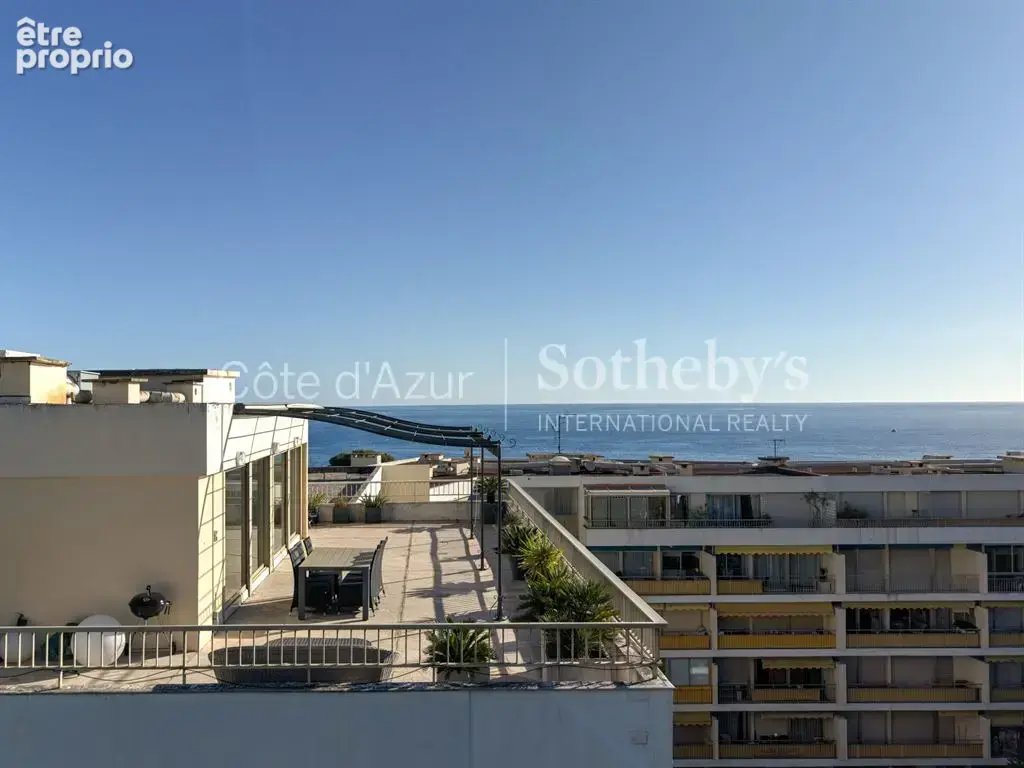 Penthouse duplex 4 pièces à Cannes Plages du Midi avec terrasse et vue mer - photo 17